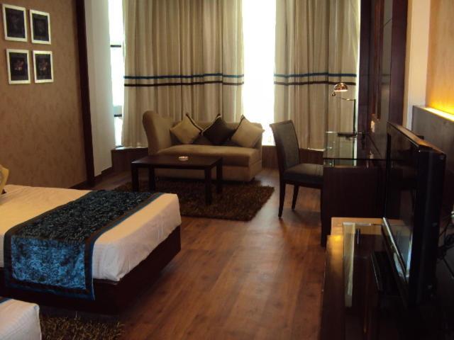 The Victoria Grand Hotel & Spa Kasauli Bagian luar foto